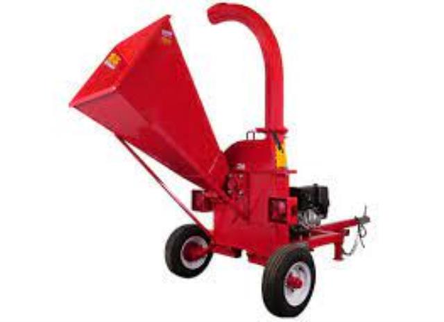 Rental store for 4 inch wood chipper in Bulkley Lakes District